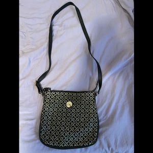 Tommy Hilfiger purse
